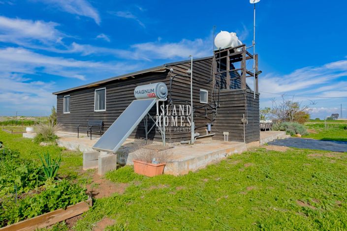 Image No.29-2 Bed Villa / Detached for sale