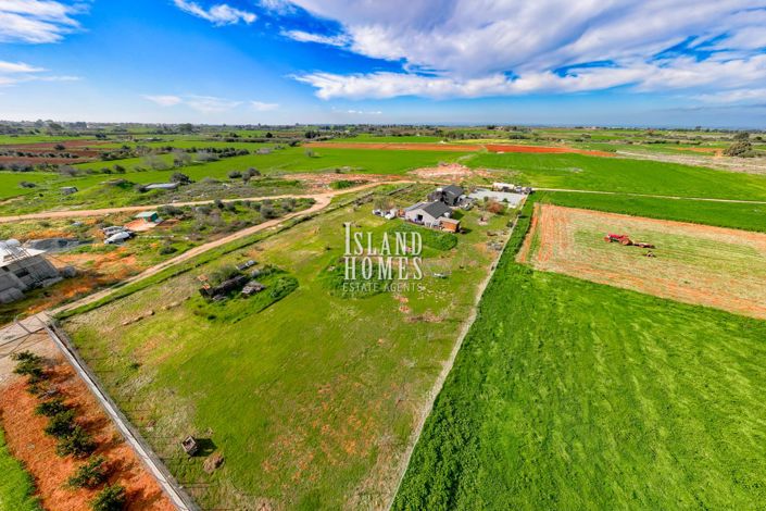 Image No.31-2 Bed Villa / Detached for sale