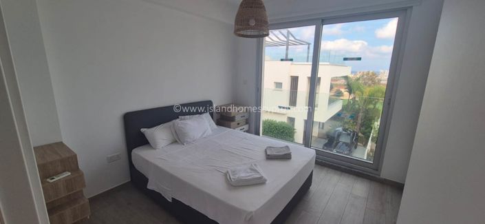 Image No.14-3 Bed Villa / Detached for sale