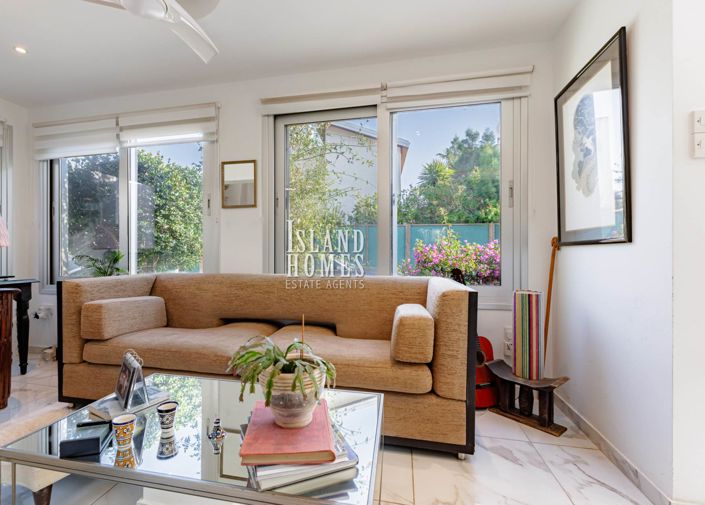 Image No.12-3 Bed Villa / Detached for sale