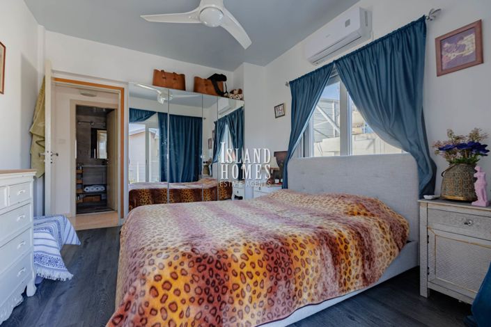 Image No.23-3 Bed Villa / Detached for sale