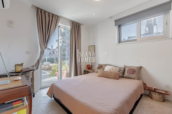 Image No.34-3 Bed Villa / Detached for sale