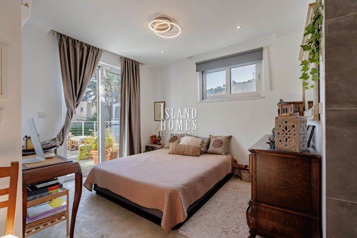 Image No.35-3 Bed Villa / Detached for sale