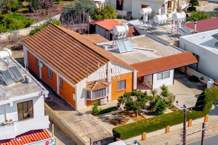 Image No.4-3 Bed Villa / Detached for sale