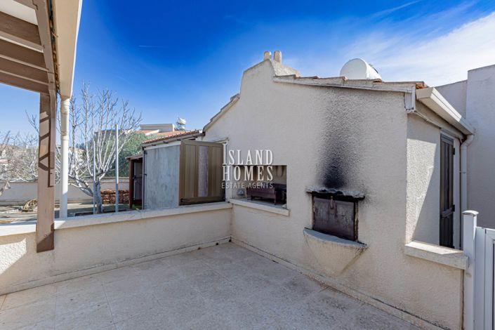 Image No.31-3 Bed Villa / Detached for sale