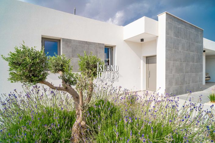 Image No.21-3 Bed Bungalow for sale