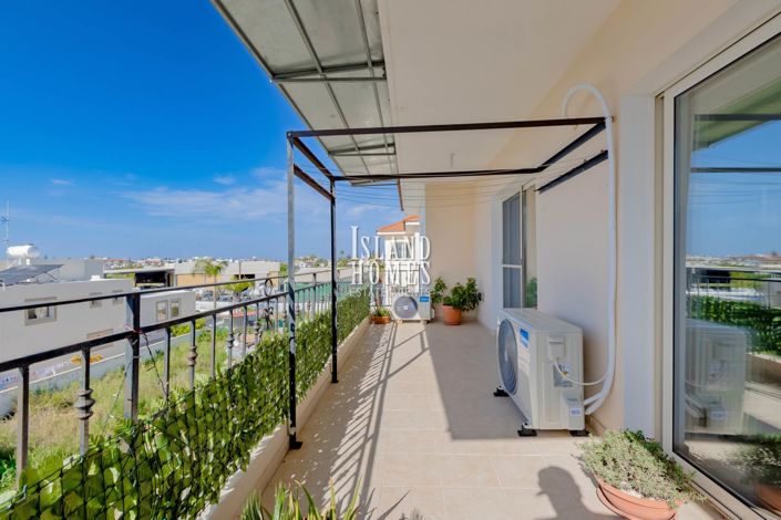 Image No.11-3 Bed Apartment for sale