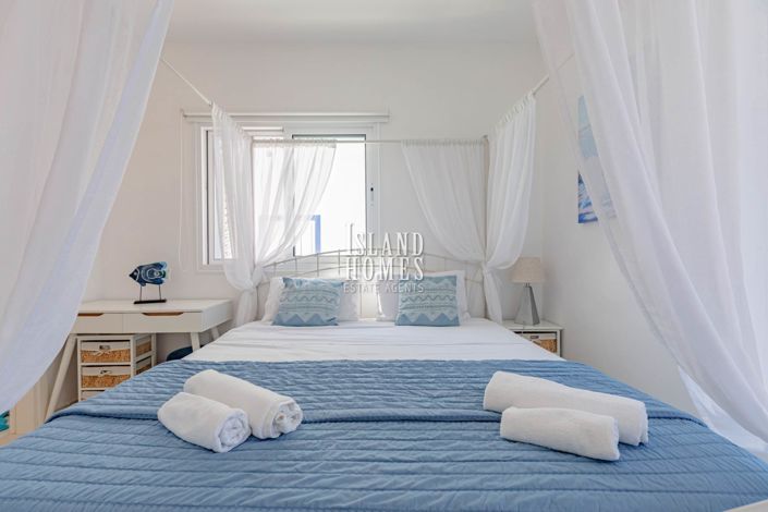 Image No.24-5 Bed Villa / Detached for sale