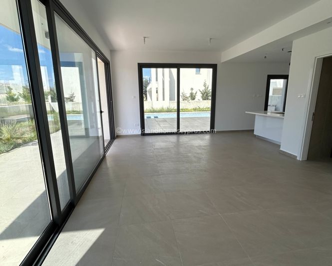 Image No.5-3 Bed Villa / Detached for sale