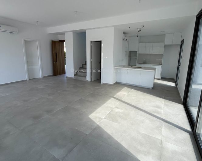 Image No.11-4 Bed Villa / Detached for sale