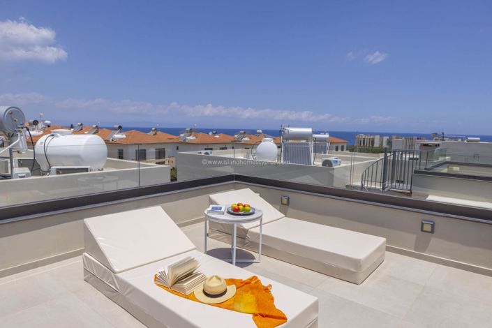 Image No.2-3 Bed Villa / Detached for sale