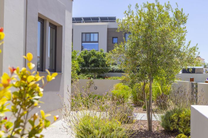 Image No.16-3 Bed Villa / Detached for sale