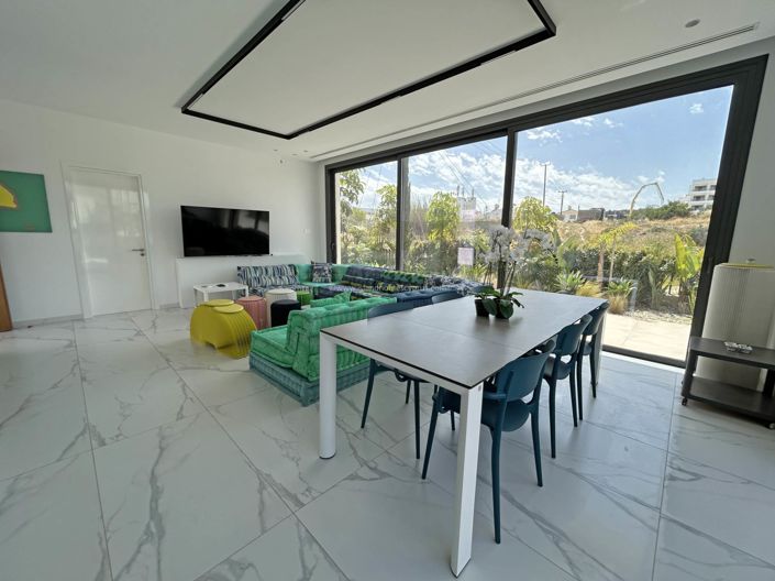 Image No.7-3 Bed Villa / Detached for sale