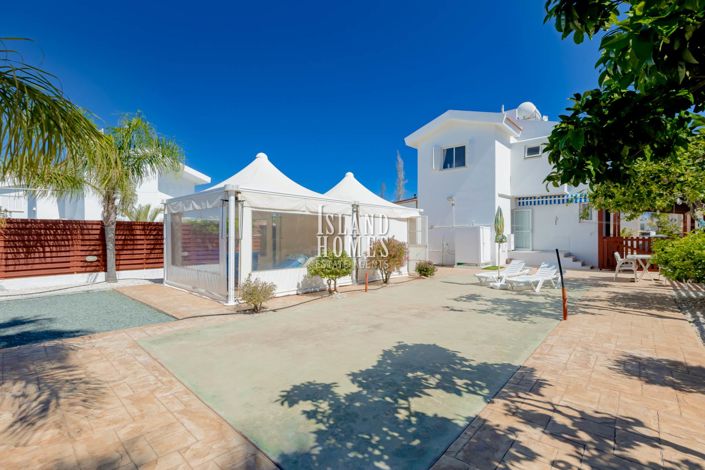 Image No.7-3 Bed Villa / Detached for sale