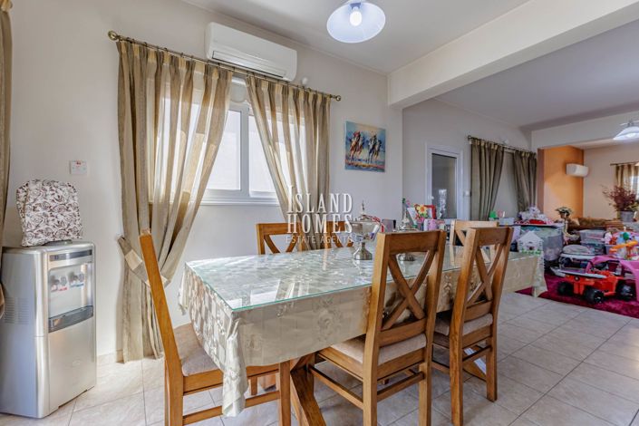 Image No.6-3 Bed Villa / Detached for sale