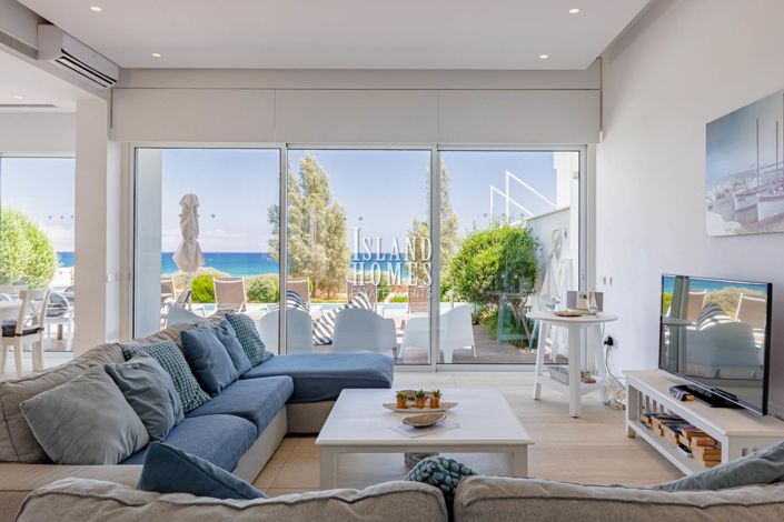 Image No.12-4 Bed Villa / Detached for sale