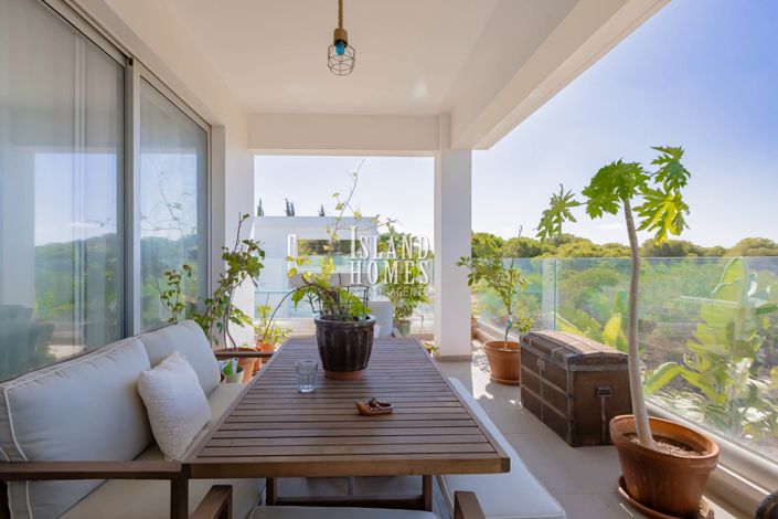 Image No.20-3 Bed Property for sale