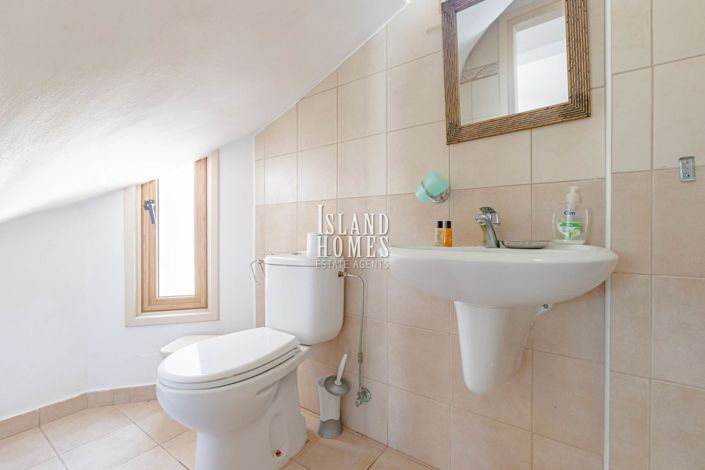 Image No.15-3 Bed Villa / Detached for sale