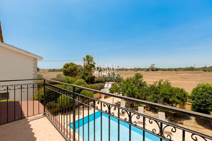 Image No.23-3 Bed Villa / Detached for sale