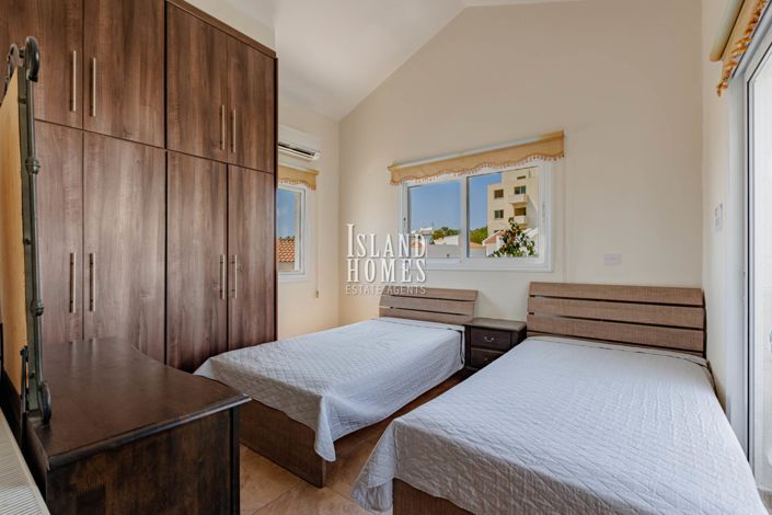 Image No.25-3 Bed Villa / Detached for sale