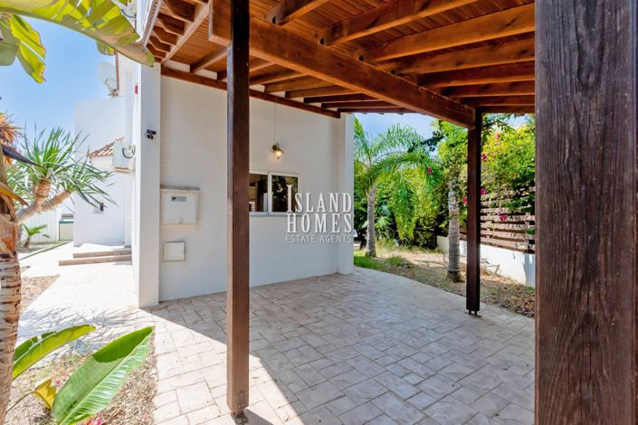 Image No.27-3 Bed Villa / Detached for sale