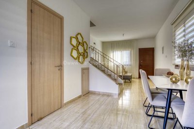 1 - Liopetri, Townhouse