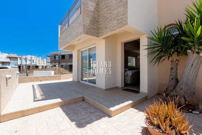 Image No.13-3 Bed Villa / Detached for sale