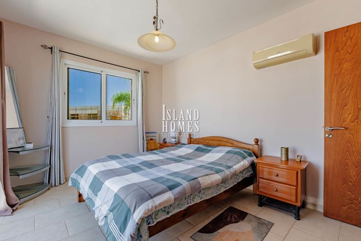 Image No.18-3 Bed Villa / Detached for sale