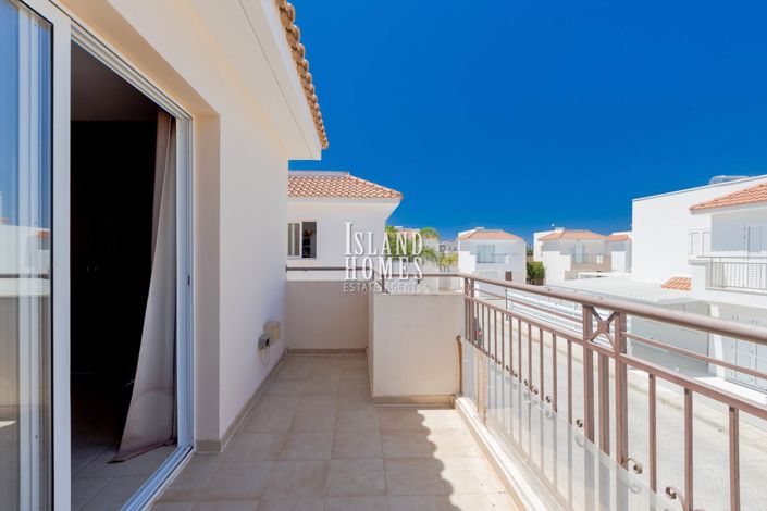 Image No.20-3 Bed Villa / Detached for sale