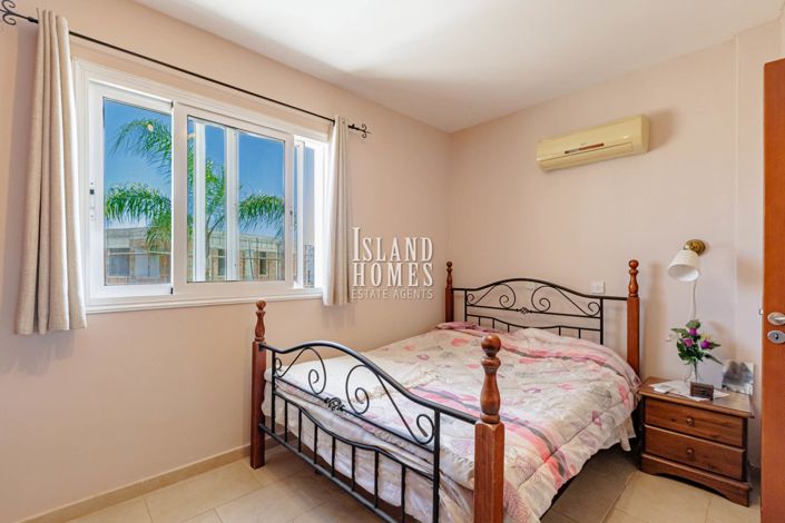 Image No.23-3 Bed Villa / Detached for sale