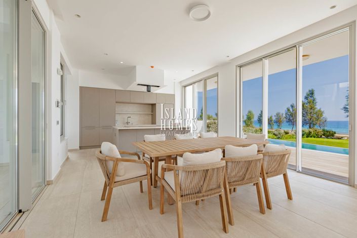 Image No.15-7 Bed Villa / Detached for sale