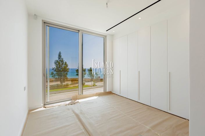 Image No.40-7 Bed Villa / Detached for sale