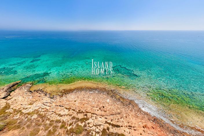 Image No.8-7 Bed Villa / Detached for sale