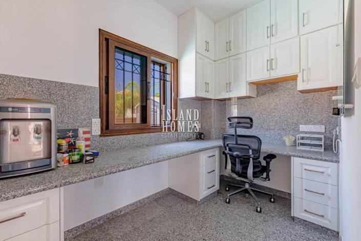 Image No.20-3 Bed Villa / Detached for sale