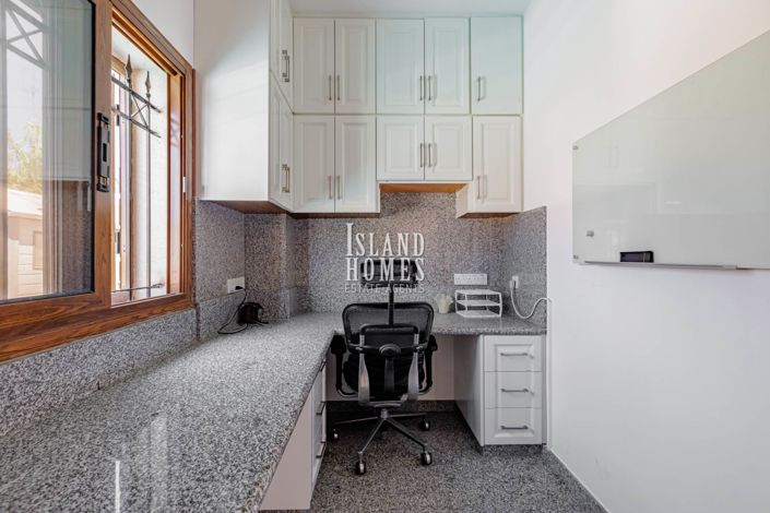 Image No.21-3 Bed Villa / Detached for sale