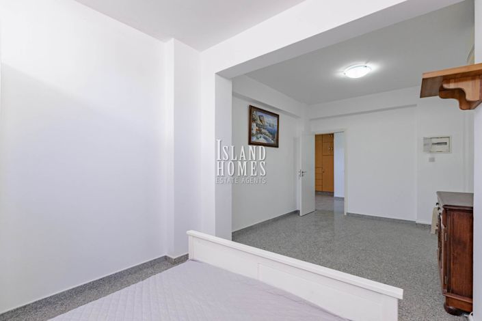 Image No.28-3 Bed Villa / Detached for sale