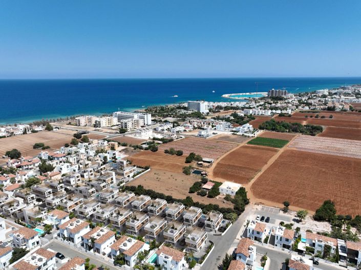 Image No.13-3 Bed Villa / Detached for sale