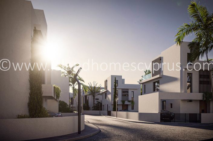 Image No.5-3 Bed Property for sale