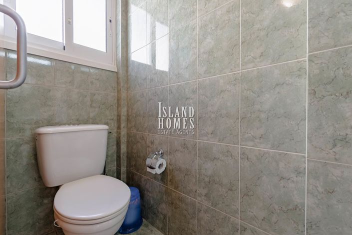 Image No.17-4 Bed Villa / Detached for sale