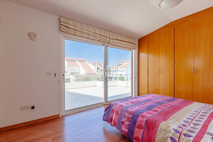 Image No.20-4 Bed Villa / Detached for sale