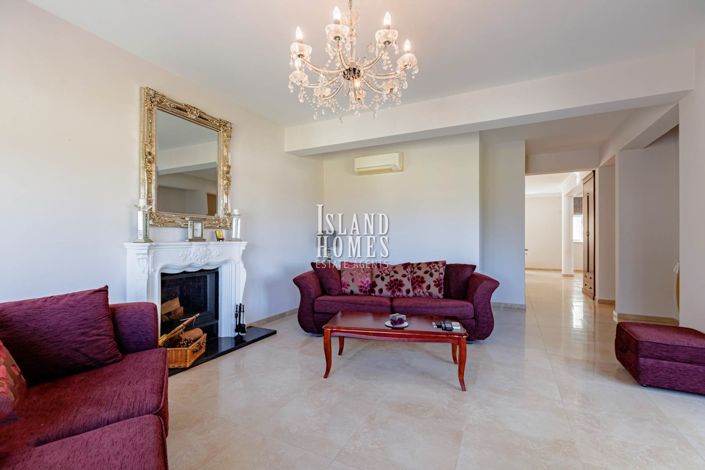 Image No.10-Villa / Détaché de 4 chambres à vendre à Kapparis