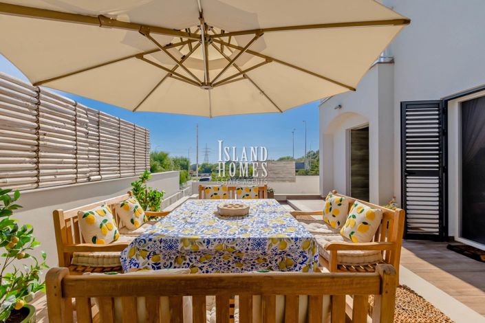 Image No.20-3 Bed Villa for sale