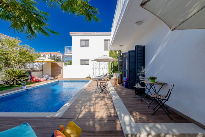 Image No.32-3 Bed Villa for sale