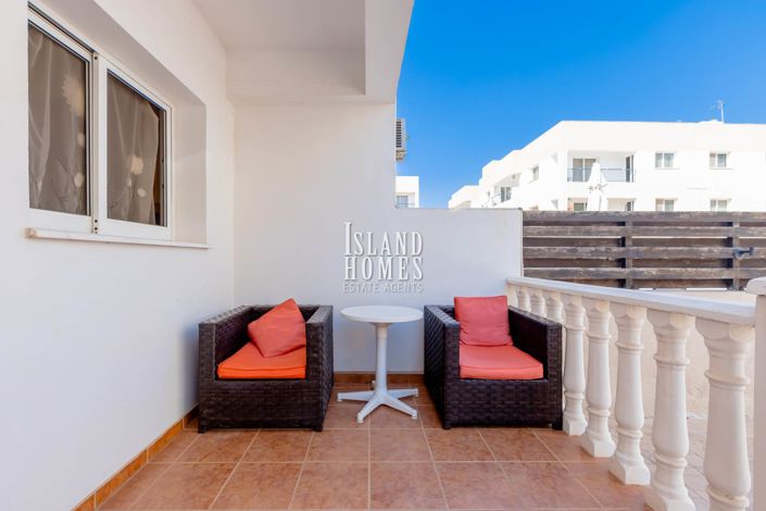 Image No.27-3 Bed Villa for sale