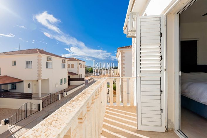 Image No.23-3 Bed Semi-Detached for sale