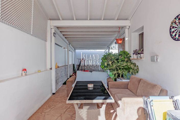 Image No.32-3 Bed Semi-Detached for sale