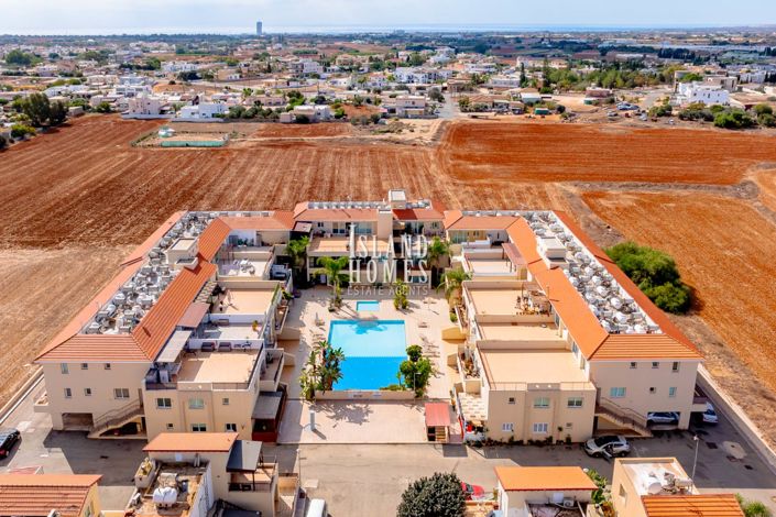 Image No.23-2 Bed Apartment for sale