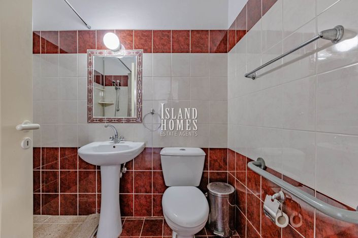 Image No.17-2 Bed Apartment for sale