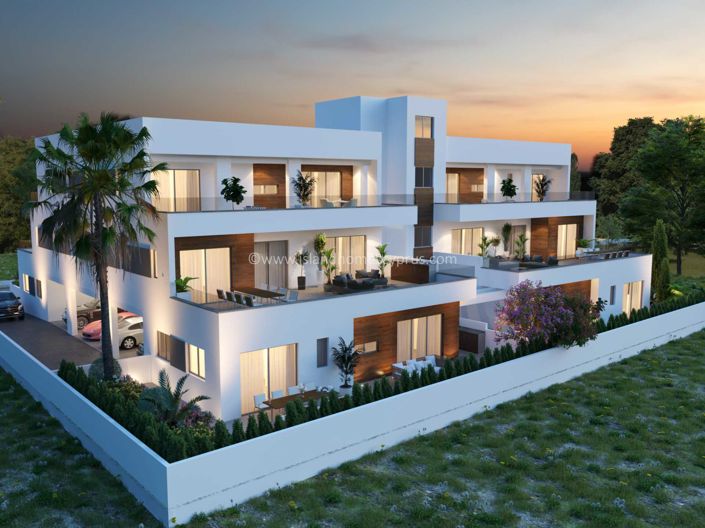 Image No.11-3 Bed Apartment for sale