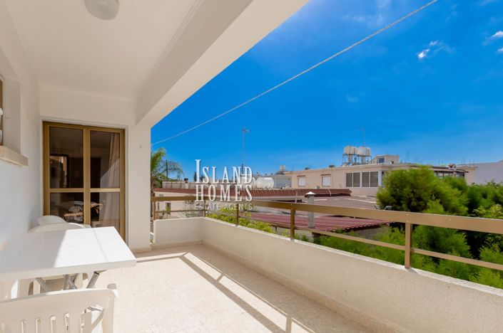 Image No.12-5 Bed House for sale